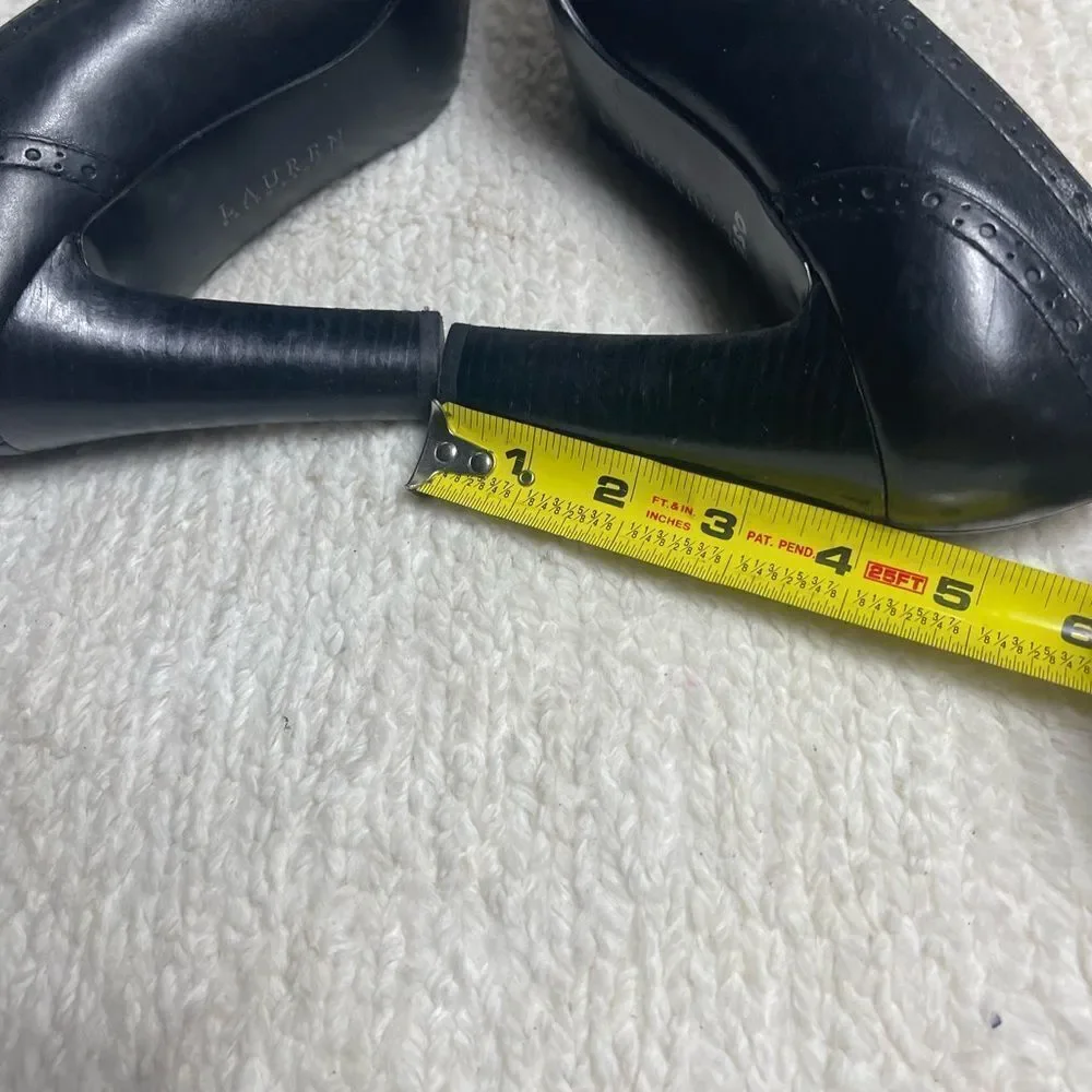 Lauren Ralph Lauren Classic Leather Black Heels gold tone logo accent SZ10M